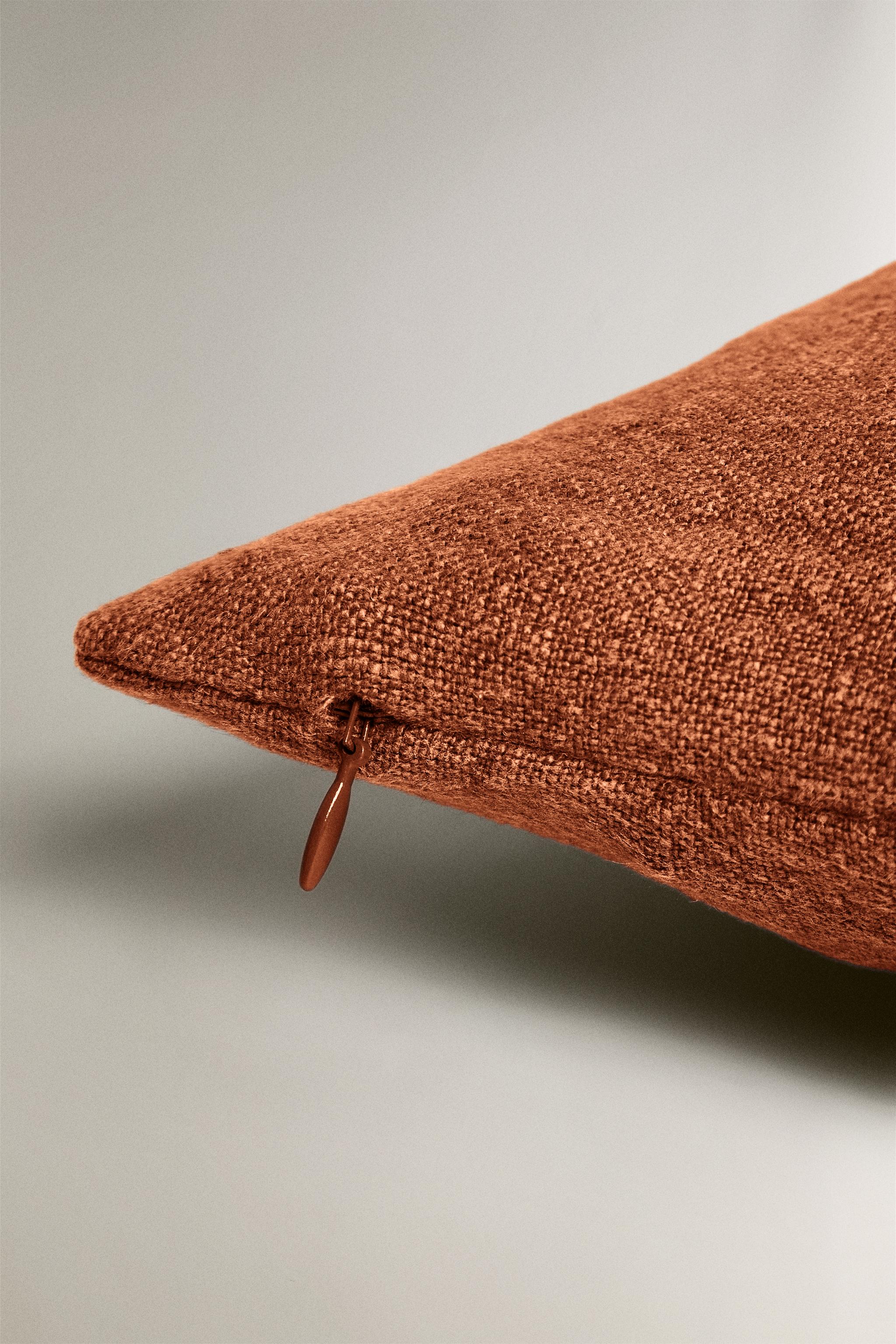 LINEN THROW PILLOW COVER